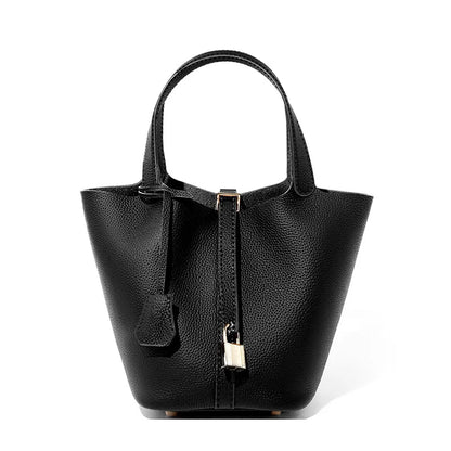 2025 Casual Fashion Female Genuine Leather Bucket Bag Luxury Handbag High-End Tote Bag Woman Cow Leather Mommy Bag & Metal Lock