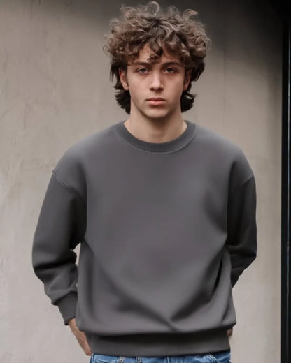 New unisex style solid color round neck sweatshirt for both men and women